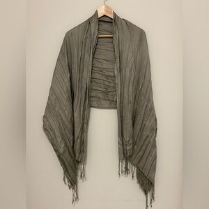 Elegant Tan Pashmina With Fringe Detail